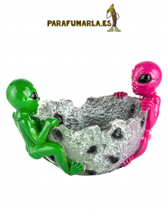 Cenicero Aliens con meteorito